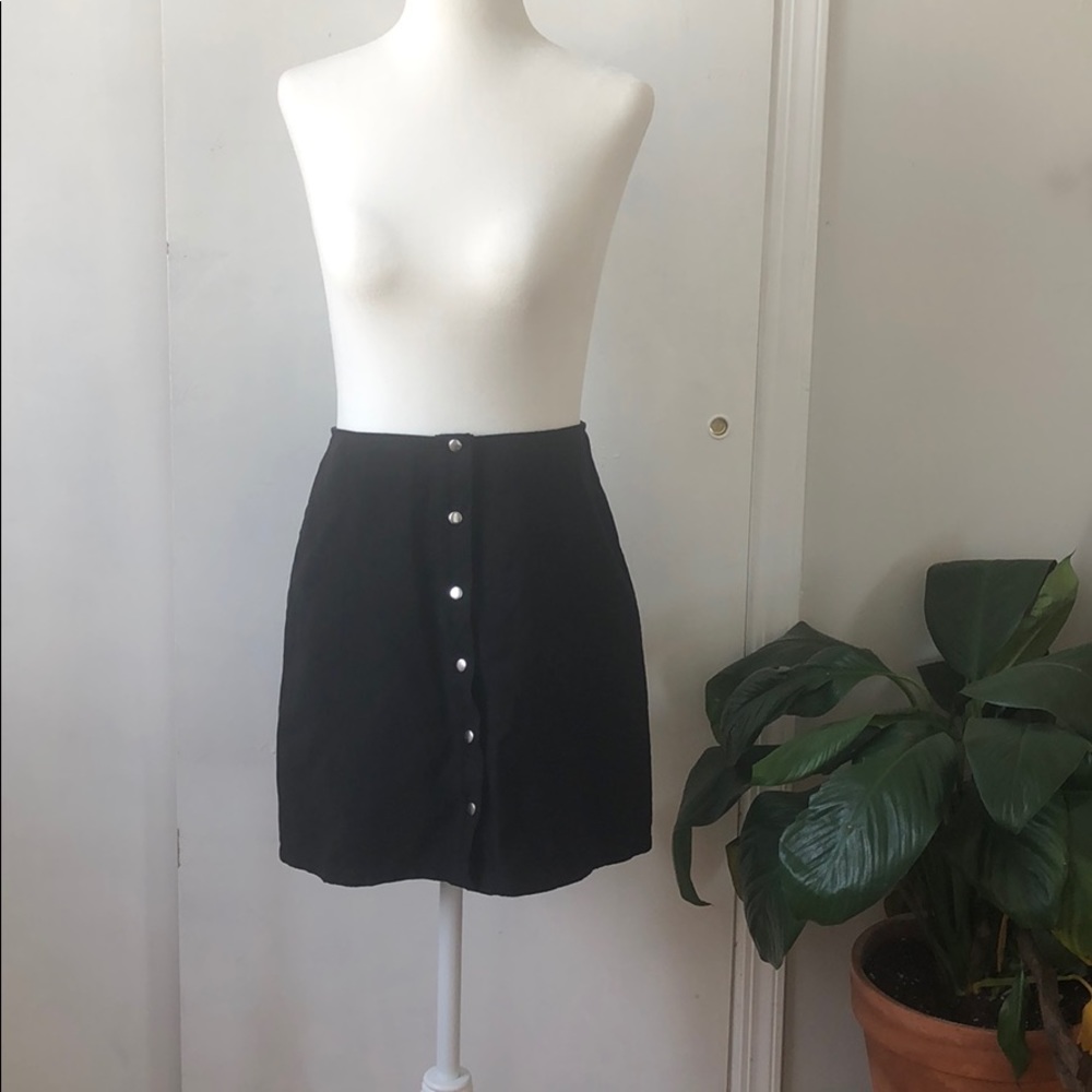 Black snap up skirt